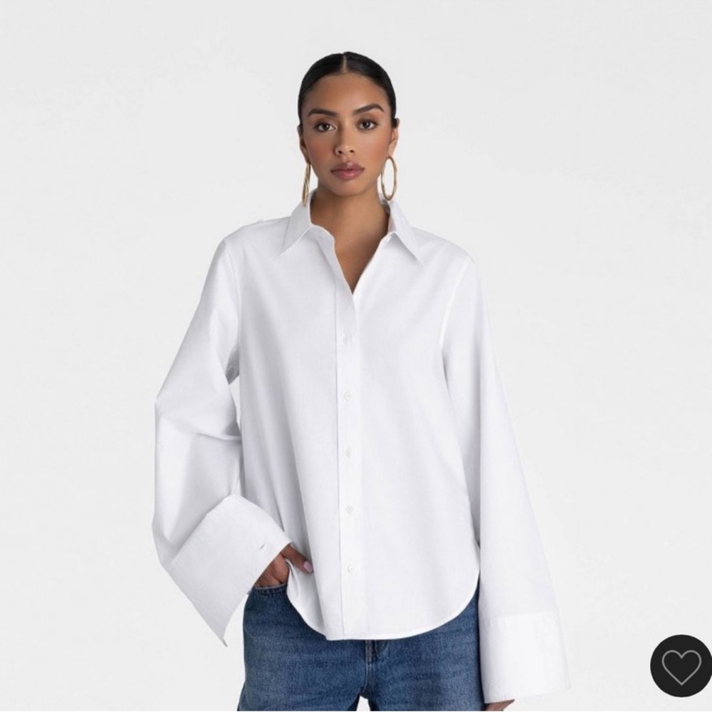 NWT KBB by Kahlana “the A Line Short” White Women's buttondown size XS & size M